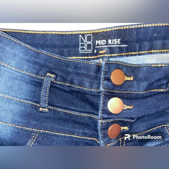 NOBO MID RISE DENIM SHORTS size 5 - Picture 3 of 3